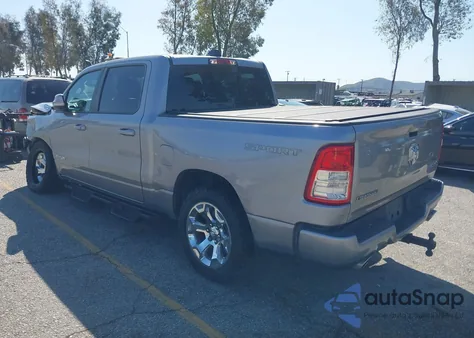 2021 Ram 1500 Big Horn/Lone Star из США, поврежденный, VIN 1C6SRFFT4MN688152